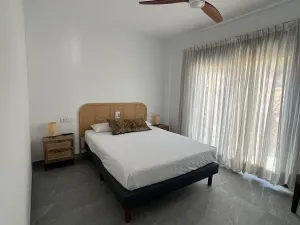 Prodej rodinného domu, Polop, Alicante, Španělsko, 213 m2
