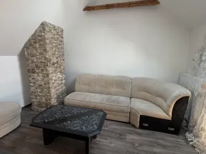 Pronájem bytu 2+1, Kochánky, 40 m2