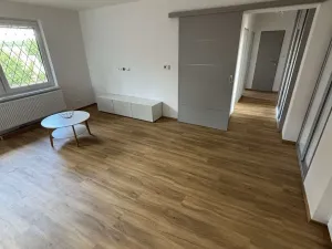 Pronájem bytu 3+kk, Praha - Smíchov, U Klimentky, 65 m2