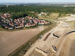 Prodej pole, Květnice, Slunečnicová, 11174 m2