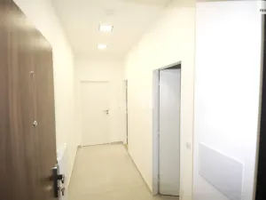 Pronájem bytu 2+kk, Praha - Modřany, Větrovcova, 50 m2