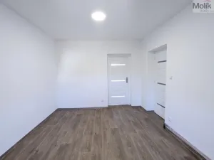 Pronájem rodinného domu, Dubí - Běhánky, Sportovní, 268 m2