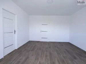 Pronájem rodinného domu, Dubí - Běhánky, Sportovní, 268 m2