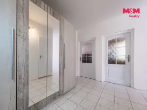 Prodej bytu 4+1, Klášterec nad Ohří - Miřetice u Klášterce nad Ohří, Ječná, 78 m2