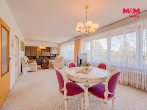 Prodej rodinného domu, Dobřany, Chlumčanská, 230 m2
