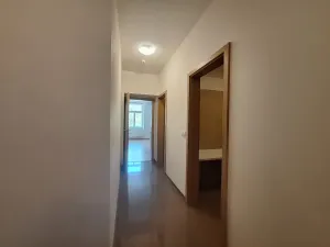 Pronájem bytu 2+kk, Praha - Nusle, Jaurisova, 48 m2