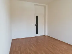 Pronájem bytu 1+1, Praha - Smíchov, Podbělohorská, 34 m2