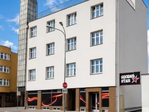 Pronájem bytu 3+1, Hradec Králové - Pražské Předměstí, Dukelská třída, 129 m2