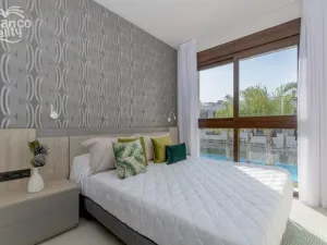Prodej rodinného domu, Torrevieja, Alicante, Španělsko, 63 m2