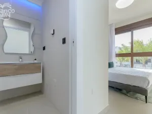 Prodej rodinného domu, Torrevieja, Alicante, Španělsko, 63 m2