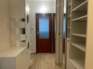 Pronájem bytu 2+kk, Praha, Konstantinova, 43 m2