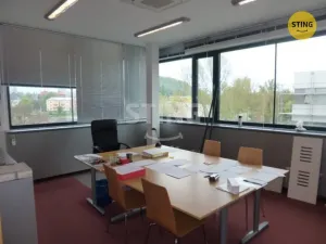 Pronájem kanceláře, Ostrava, Hrušovská, 450 m2