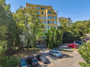 Pronájem bytu 3+kk, Praha, Šimůnkova, 60 m2