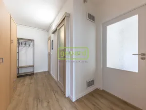 Pronájem bytu 3+kk, Praha, Šimůnkova, 60 m2