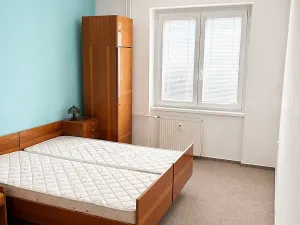 Prodej bytu 2+1, Týnec nad Sázavou, Družstevní, 52 m2
