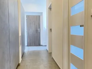 Pronájem bytu 2+kk, Benešov, Husova, 54 m2