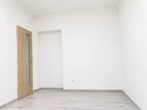 Pronájem bytu 1+kk, Brno, Vzhledná, 41 m2