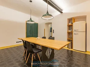 Pronájem bytu 2+kk, Znojmo, Na Kopečku, 59 m2