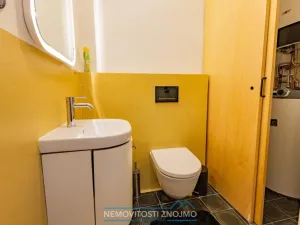 Pronájem bytu 2+kk, Znojmo, Na Kopečku, 59 m2