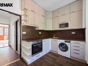 Prodej bytu 2+1, Náchod, Komenského, 58 m2