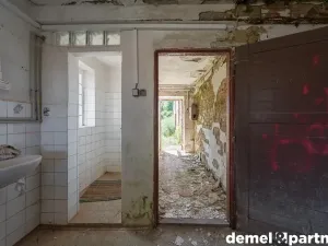 Pronájem zemědělského objektu, Korouhev, 1400 m2