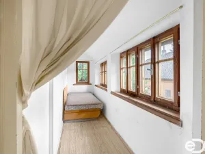 Prodej vícegeneračního domu, Mikulášovice, 288 m2