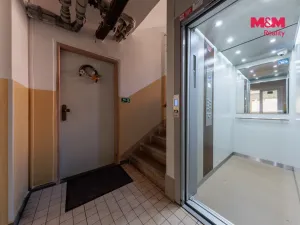 Prodej bytu 3+1, Chodov, Říjnová, 54 m2