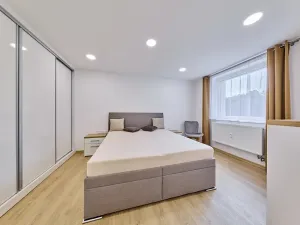 Prodej bytu 2+1, Trutnov, Úpské nábřeží, 56 m2
