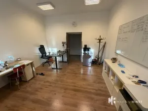 Pronájem kanceláře, Praha - Dolní Počernice, Národních hrdinů, 19 m2