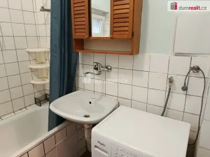 Pronájem bytu 1+kk, Praha - Liboc, Nová Šárka, 28 m2