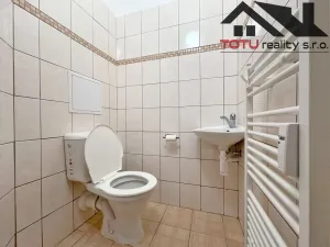 Pronájem bytu 3+1, Náchod, U Zastávky, 69 m2