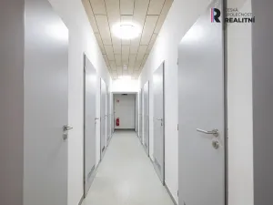 Pronájem bytu 1+kk, Zlín - Příluky, Boněcký rybník, 27 m2