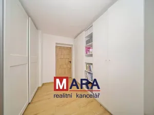 Prodej bytu 4+kk, Mikulovice, Hlavní, 109 m2