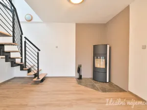 Pronájem bytu 5+1, Ořechov, Polní, 150 m2