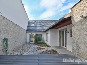 Pronájem bytu 5+1, Ořechov, Polní, 150 m2