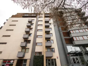 Pronájem bytu 1+kk, Praha - Vysočany, Paříkova, 29 m2