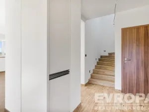 Prodej rodinného domu, Okrouhlice - Chlístov, 169 m2