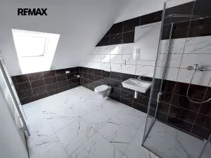 Pronájem bytu 3+kk, Komořany, 96 m2