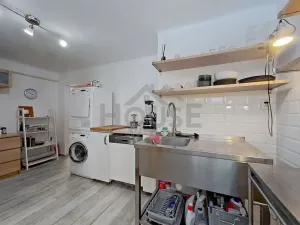 Prodej bytu 2+1, Praha - Karlín, Pernerova, 81 m2