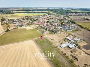 Prodej pozemku pro bydlení, Strachotice, 1718 m2