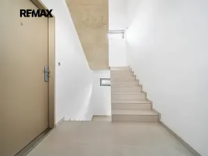 Prodej bytu 3+kk, Moravany, Květná, 103 m2