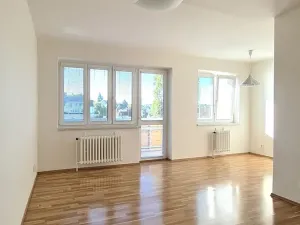 Pronájem bytu 3+kk, Praha - Podolí, Pod Pekařkou, 70 m2