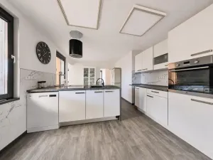 Prodej vícegeneračního domu, Trutnov - Horní Staré Město, Na Terase, 181 m2