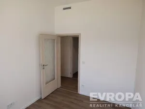 Pronájem bytu 2+kk, Praha - Hostivař, Arnošta Staňka, 48 m2