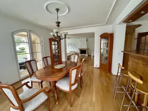 Pronájem rodinného domu, Bašť, Za Vilou, 300 m2