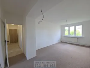 Pronájem bytu 2+1, Opava - Předměstí, Sadová, 62 m2