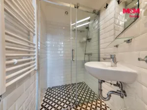 Prodej bytu 1+kk, Praha - Holešovice, U parního mlýna, 30 m2