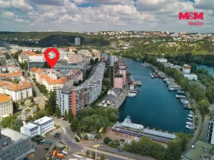 Prodej bytu 1+kk, Praha - Holešovice, U parního mlýna, 30 m2