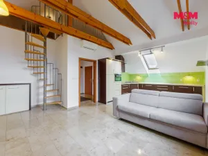 Pronájem bytu 4+kk, Karlovy Vary - Stará Role, Husova, 70 m2