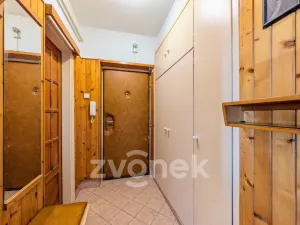 Prodej bytu 2+1, Vsetín, Kobzáňova, 52 m2